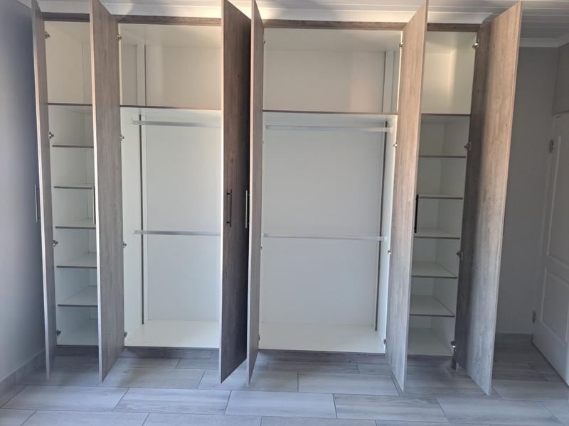 4 Bedroom Property for Sale in Pearly Beach Western Cape